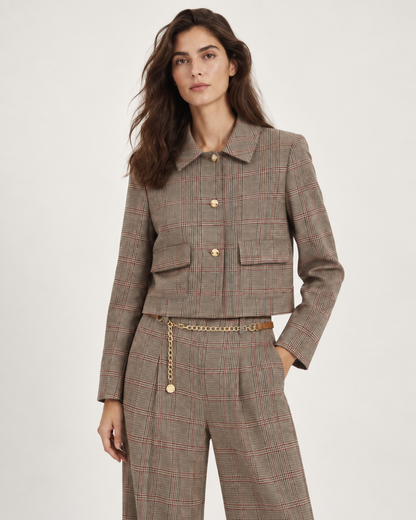 Conjunto Sastre de Cuadros con Blazer Corta y Pantalón