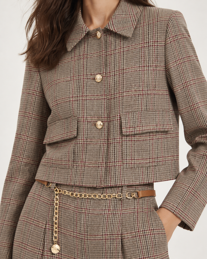 Conjunto Sastre de Cuadros con Blazer Corta y Pantalón